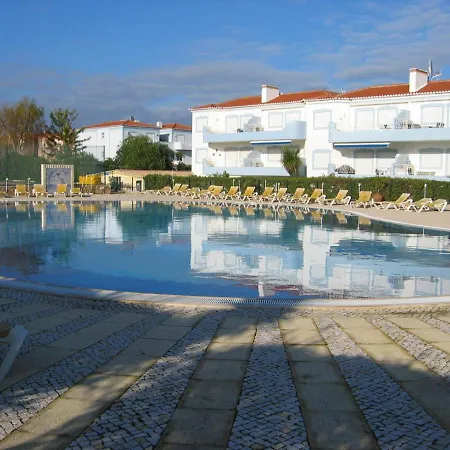 Great Flat Heated Indoor Pool Jacuzzi N 29 *